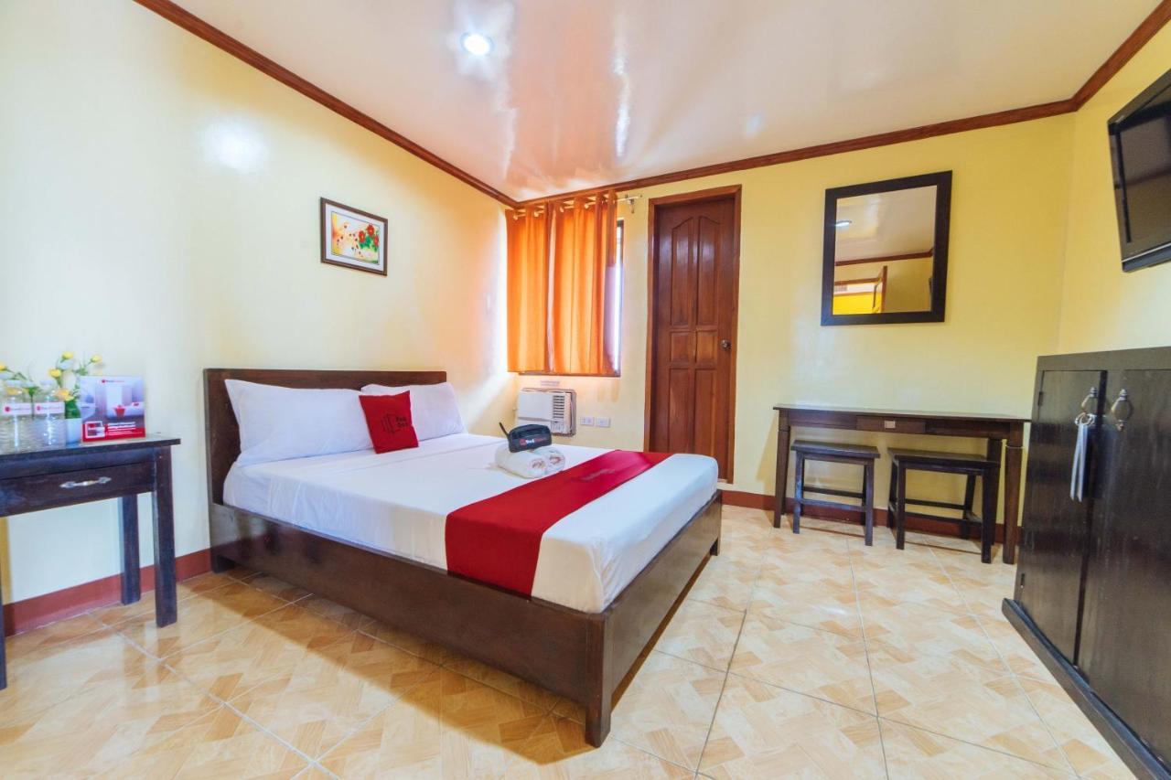 Reddoorz Near Golden Sarok Shrine Kalibo Exterior foto