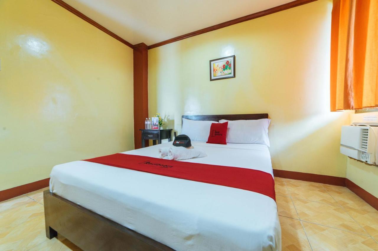 Reddoorz Near Golden Sarok Shrine Kalibo Exterior foto