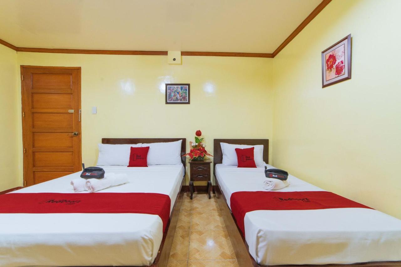 Reddoorz Near Golden Sarok Shrine Kalibo Exterior foto