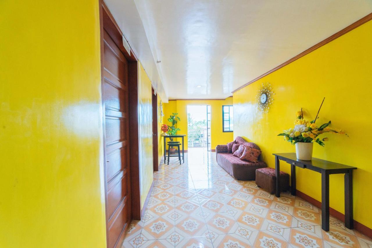 Reddoorz Near Golden Sarok Shrine Kalibo Exterior foto